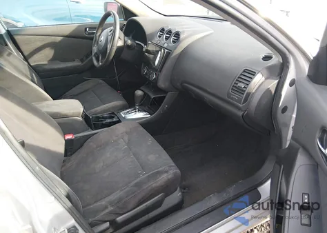 2011 Nissan Altima 2.5 S z USA, uszkodzony, nr VIN 1N4AL2AP0BC127972